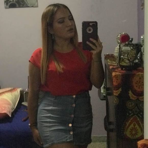 Meet your Posher, Vale - Picture 1 of 1